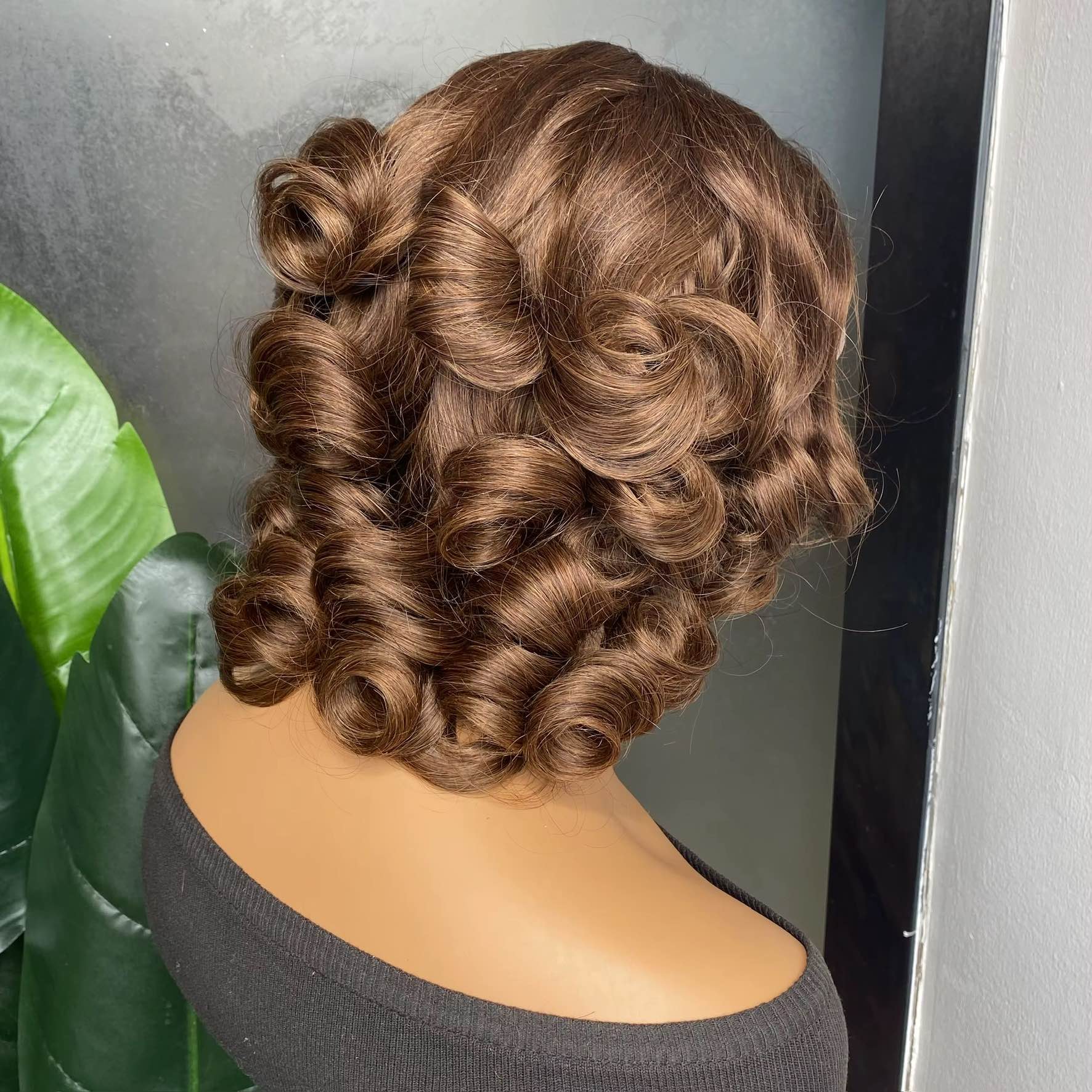 14” Brown short bouncy wig2