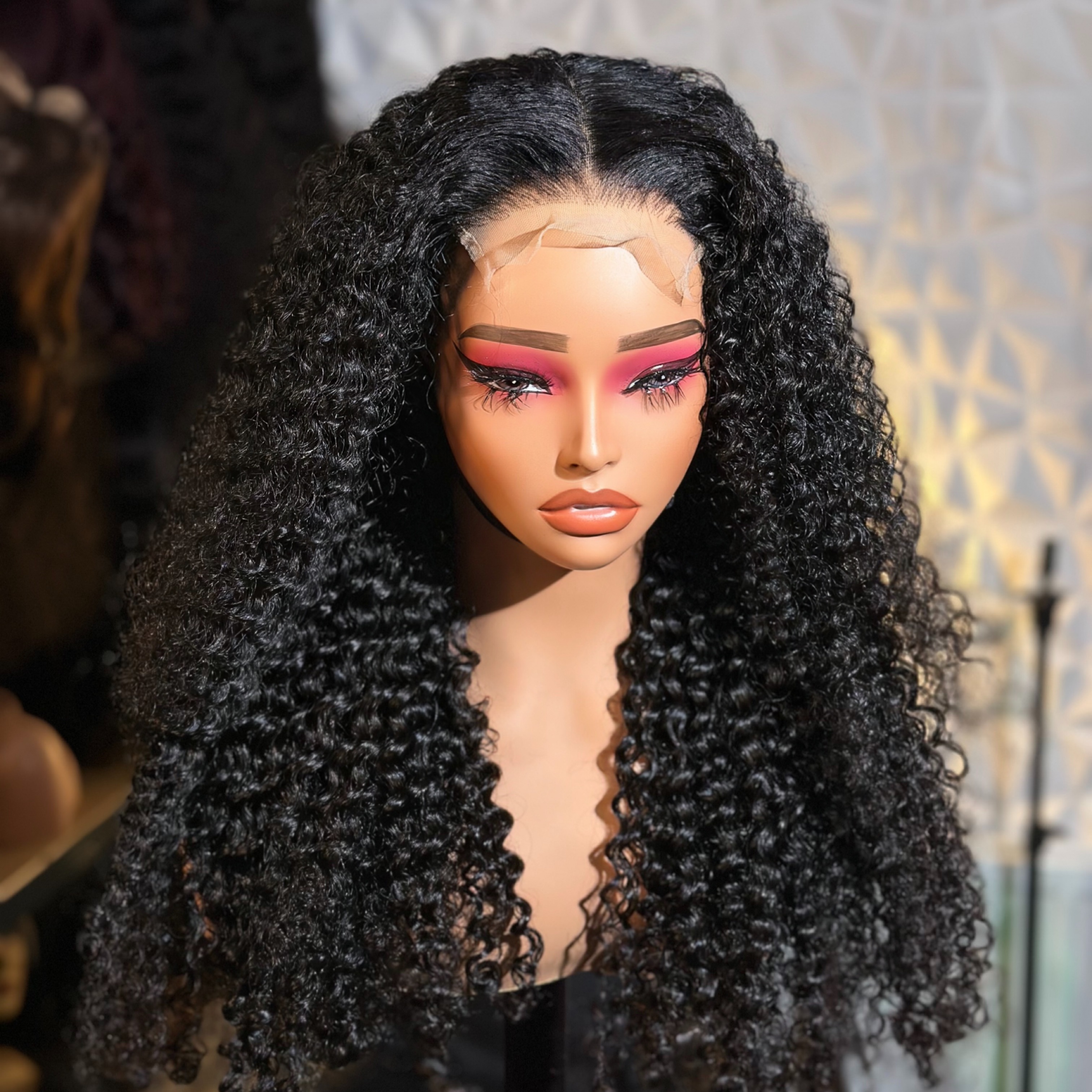 24” Burmese  curly wig2